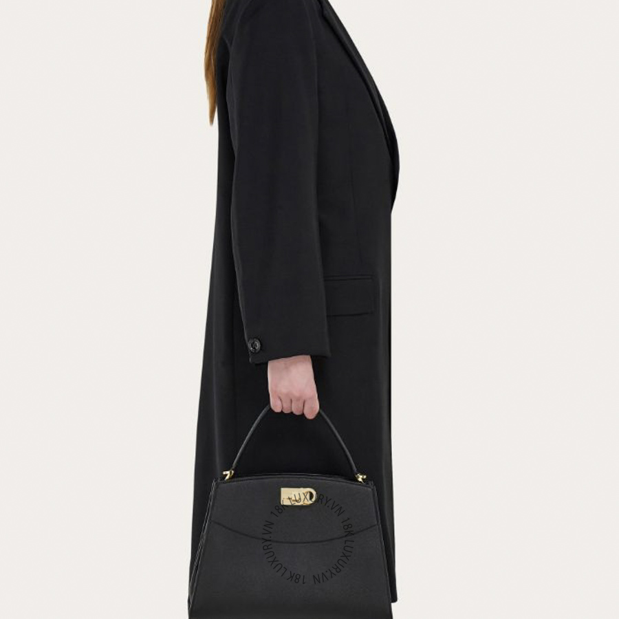 Túi Xách Đeo Chéo Salvatore Ferragamo Studio Box bag (M) black 21A169786095 MTRK134