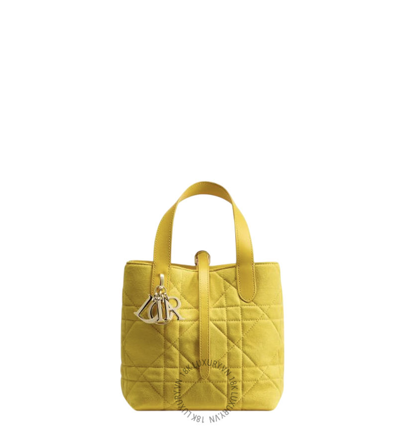 Túi Xách Đeo Chéo Small Dior Toujours Vertical Tote Bag Yellow Calfskin M2835OSOQ_M48Y AMXM324