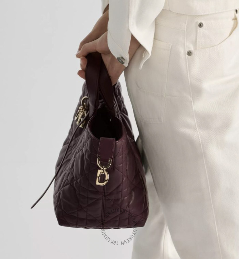 Túi Xách Medium Dior Toujours Bag Deep Amaranth Macrocannage Calfskin M2821OSNW_M42R AMXM287