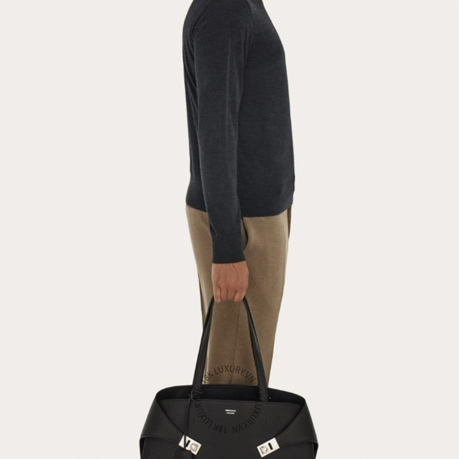 Túi xách Salvatore Ferragamo hug shoulder bag black 241813787660 PUCH034