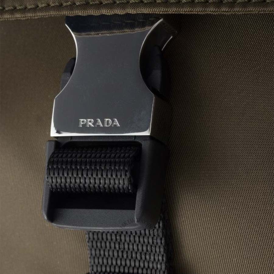 Ví đeo chéo Prada Re-Nylon smartphone case 2ZT101_2DMI_F05VJ NVPR083