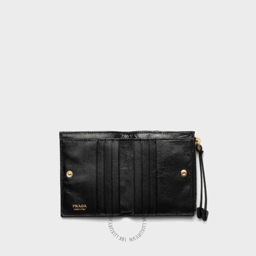 Ví Ngắn Prada Small leather wallet 1ML050_2CYR_F0002 PRV122